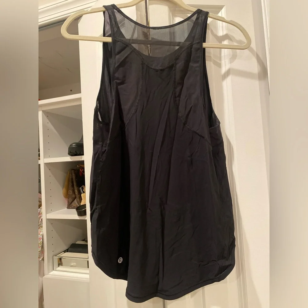 Lululemon 3 pack tops | red, black and maroon | size6 - Picture 1 of 12